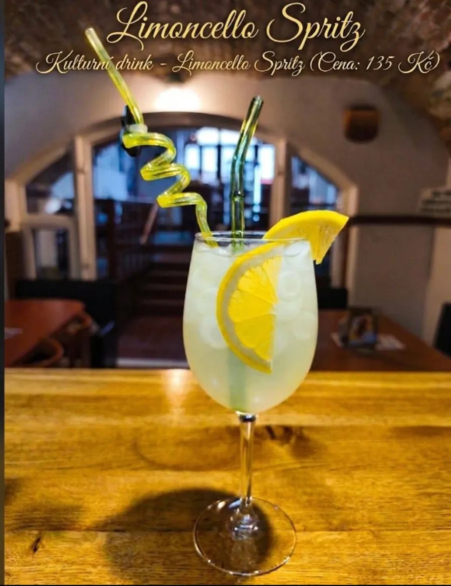 Plakát koktejlu Limončelo Spritz — limoncello, prosecco, soda